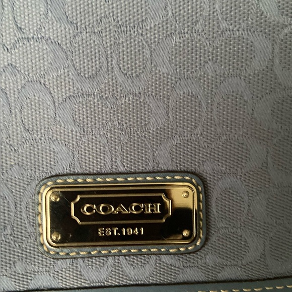 AUTHENTIC COACH BLUE CANVAS AND LEATHER
SIGNATURE LAPTOP BAG - Picture 2 of 10